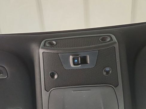 Used 2018 Ford F150 Platinum w/ Equipment Group 701A Luxury image 23