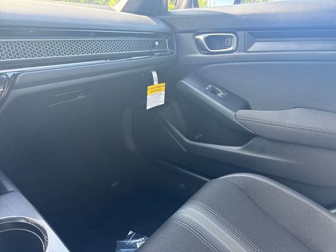 New 2026 Honda Civic Sport image 17