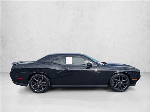 Used 2019 Dodge Challenger SXT w/ Blacktop Package image 4
