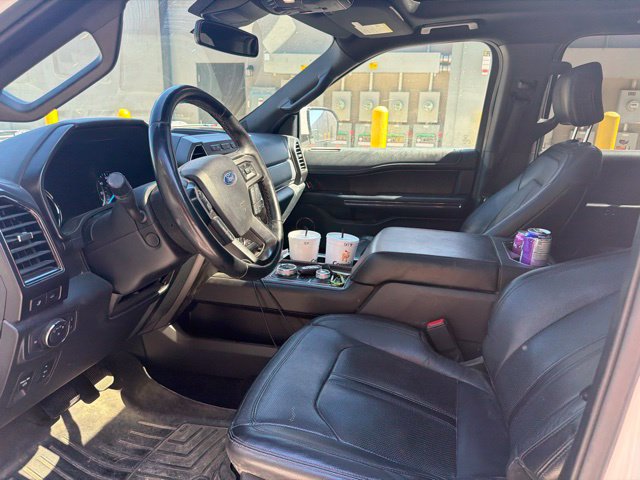 Used 2019 Ford Expedition Limited w/ Special Edition Package AWD/4WD image 8