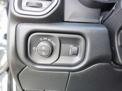 New 2026 RAM 3500 Tradesman AWD/4WD image 17