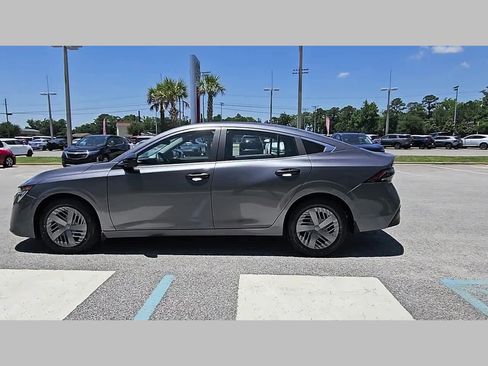 Used 2026 Nissan Sentra S w/ Floor Mat Package FWD image 25