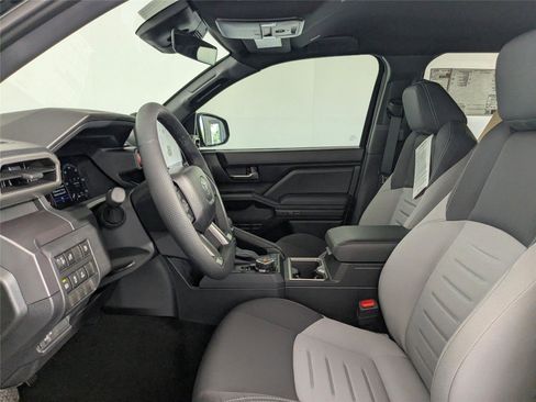 New 2025 Toyota Tacoma TRD Off-Road image 10