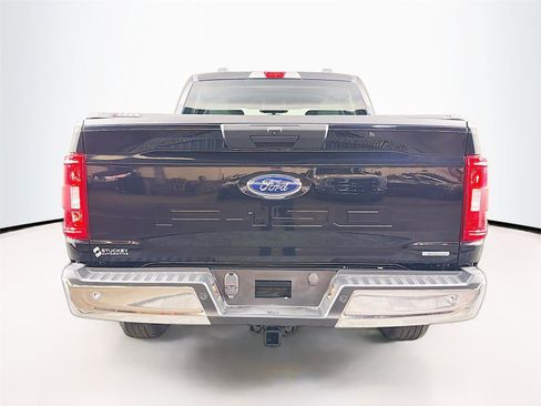 Used 2021 Ford F150 XLT image 6