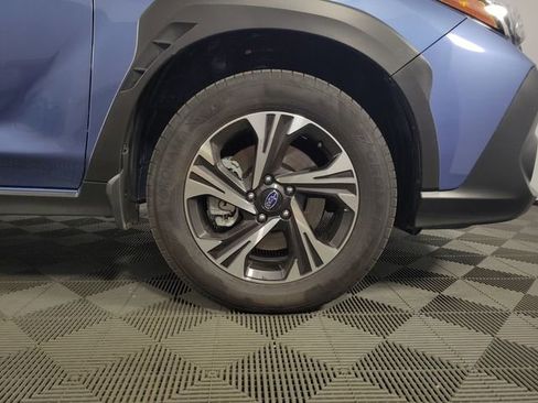 Used 2024 Subaru Crosstrek 2.0i Premium w/ Popular Package #4 image 11