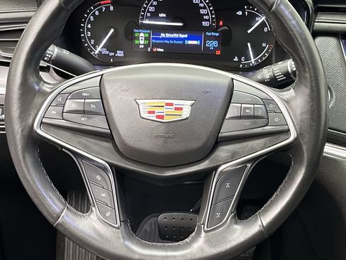 Used 2019 Cadillac XT5 Luxury AWD/4WD image 15