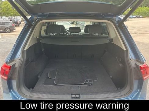 Used 2019 Volkswagen Tiguan SEL AWD/4WD image 13