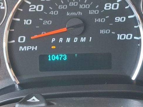 Used 2024 GMC Savana 3500 Extended RWD image 19