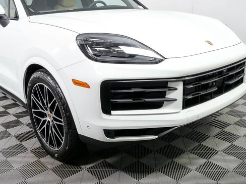 New 2026 Porsche Cayenne image 40