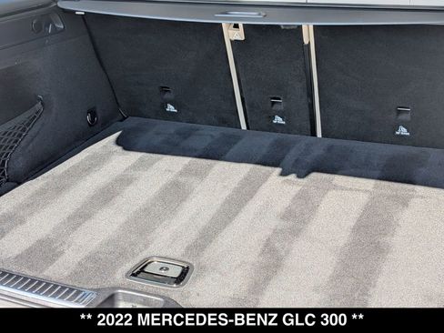 Used 2022 Mercedes-Benz GLC 300 4MATIC image 5