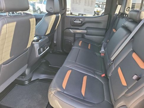 Used 2021 GMC Sierra 1500 AT4 image 18