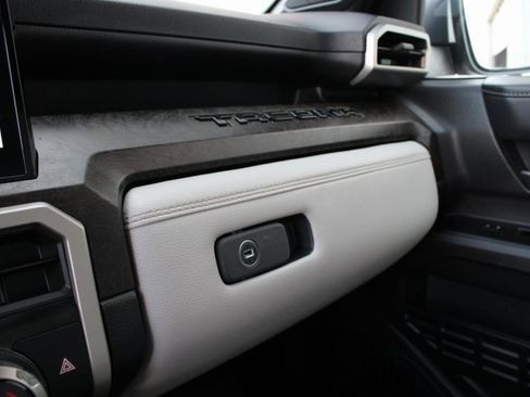 Used 2024 Toyota Tacoma Limited image 15