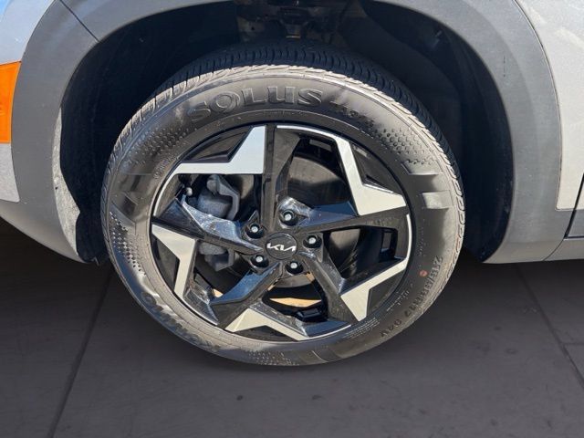 Certified 2024 Kia Seltos EX AWD/4WD image 9