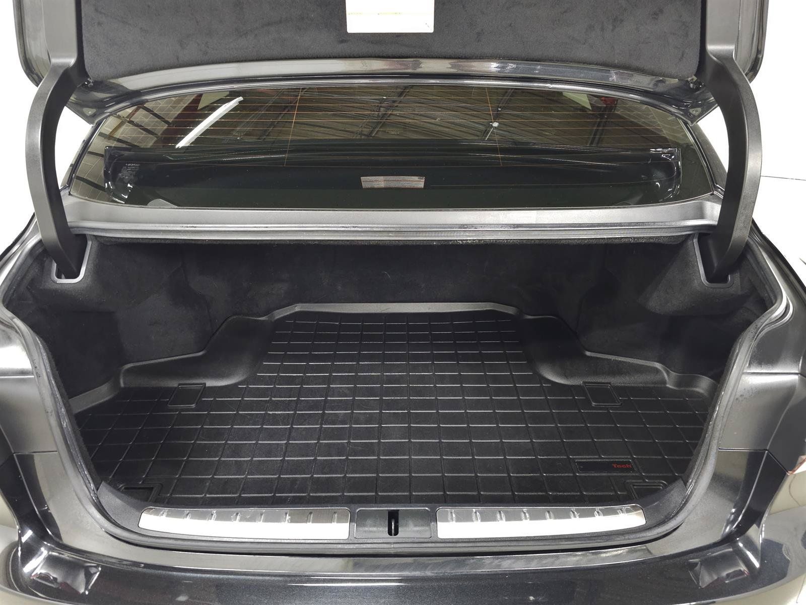 Used 2019 Lexus LS 500h AWD w/ Accessory Package (Z1) image 8