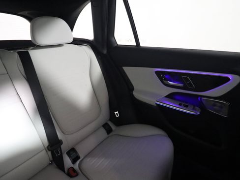 New 2026 Mercedes-Benz GLC 300 image 15