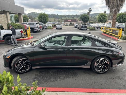 Used 2023 Hyundai Ioniq 6 SEL image 5