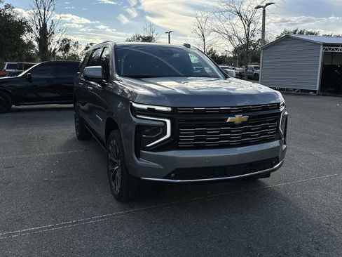 New 2026 Chevrolet Suburban High Country image 8