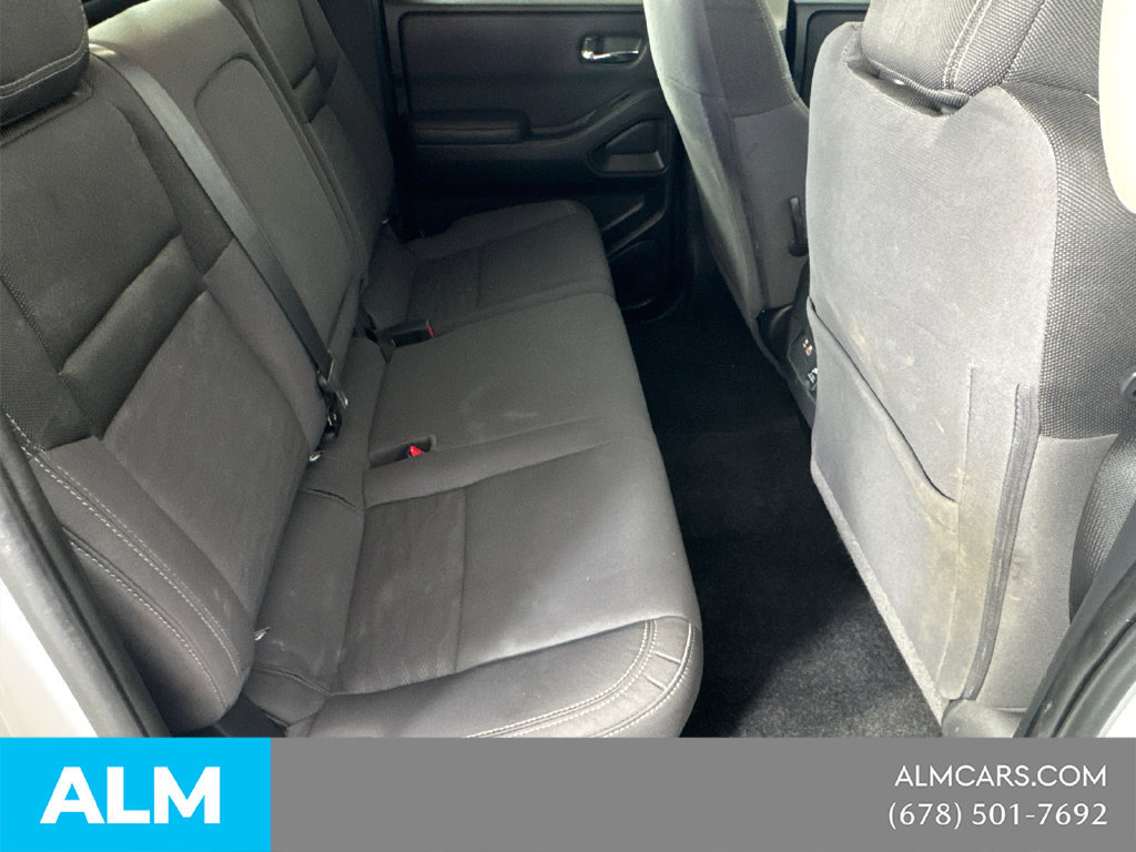 Used 2023 Nissan Frontier SV w/ SV Convenience Package RWD image 18
