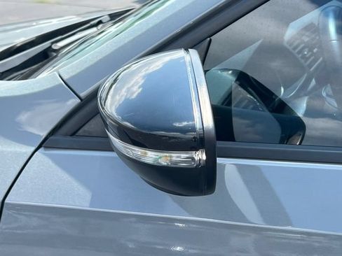 Used 2018 Volkswagen Passat 3.6 FWD image 33