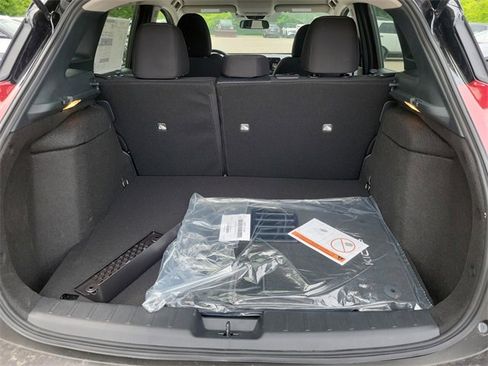 New 2025 Nissan Kicks SV image 22