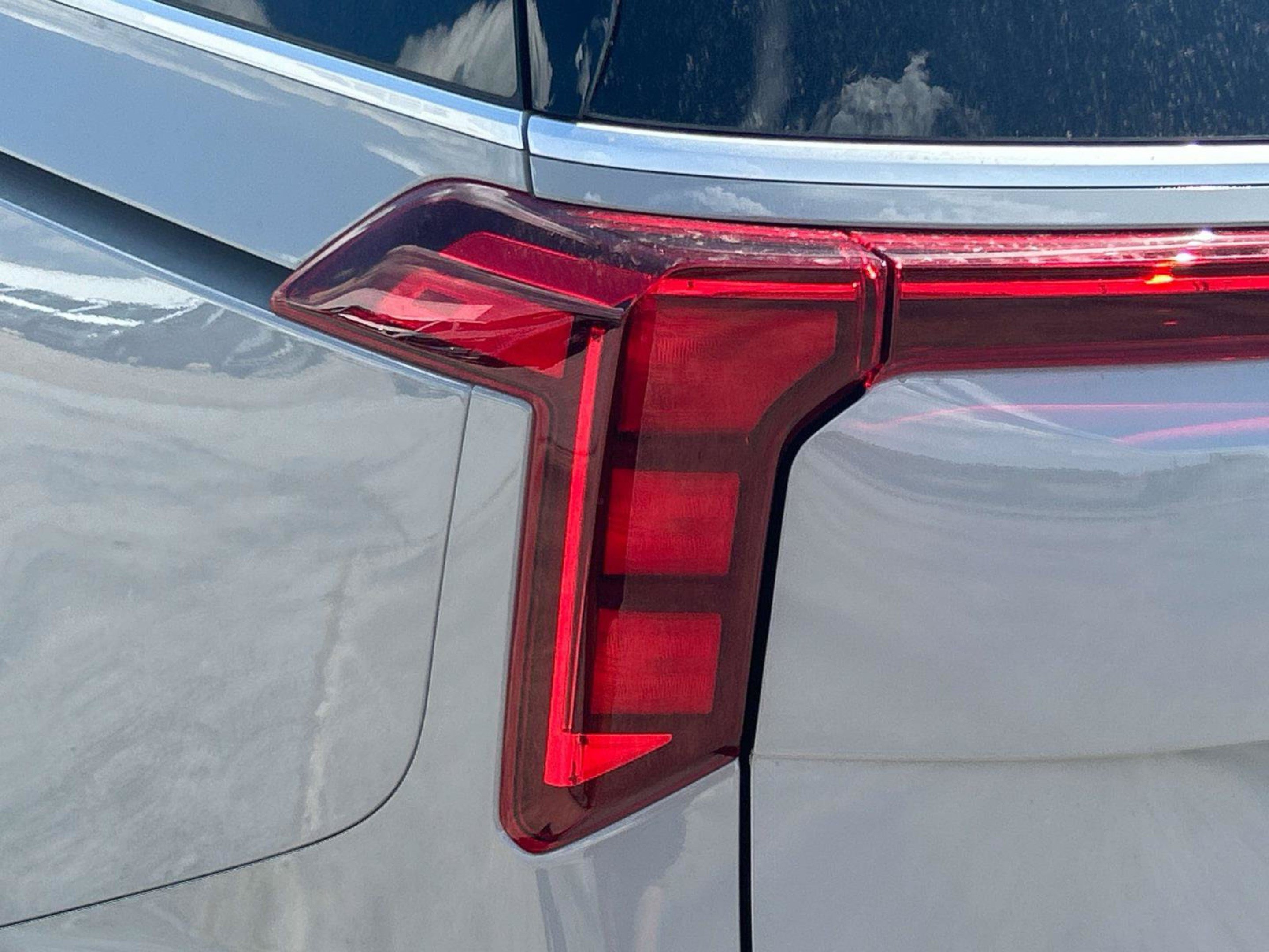 New 2027 Kia Carnival LX FWD image 32
