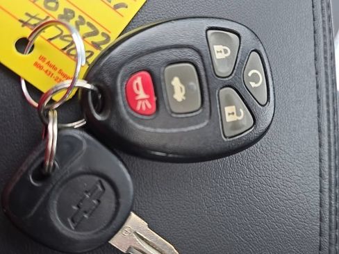 Used 2014 Chevrolet Impala LTZ FWD image 10