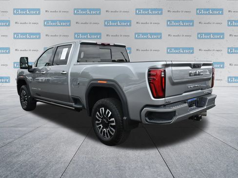 Used 2025 GMC Sierra 2500 Denali Ultimate AWD/4WD image 8