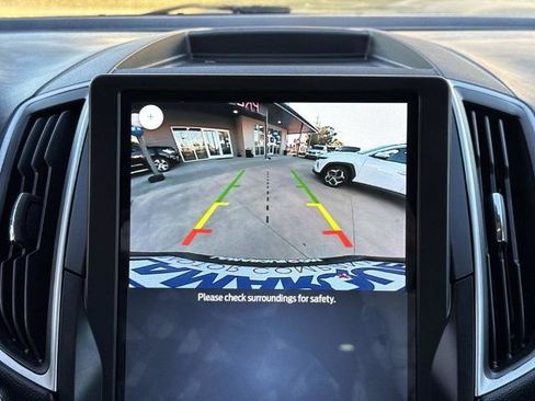 Certified 2024 Ford Edge SE image 27