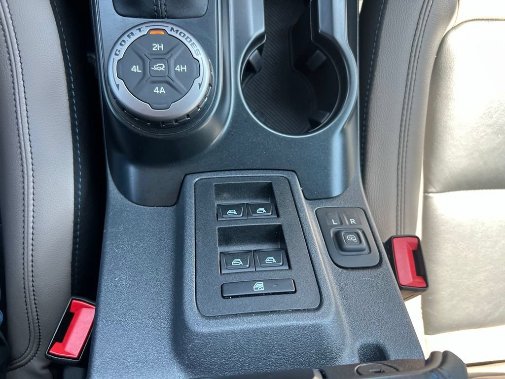Used 2024 Ford Bronco Wildtrak AWD/4WD image 31