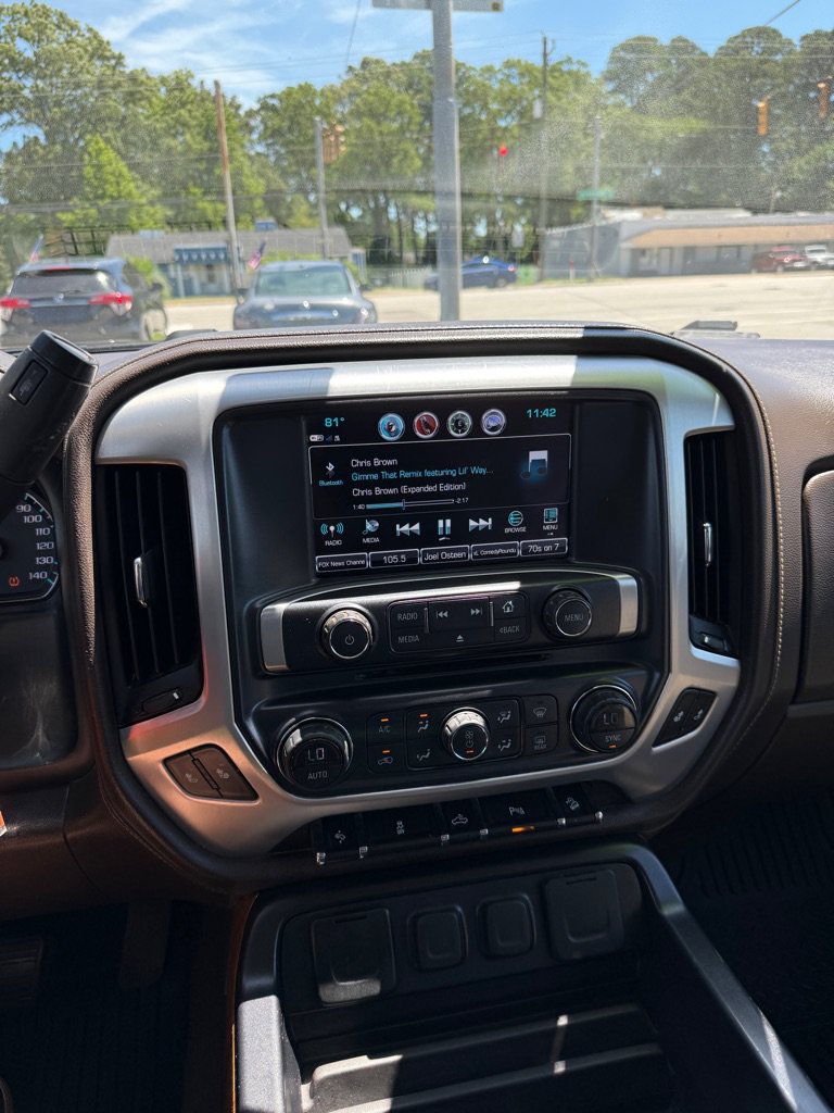 Used 2018 GMC Sierra 1500 SLT w/ SLT Premium Package AWD/4WD image 13