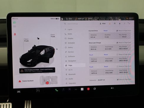 Used 2022 Tesla Model 3 Performance image 39