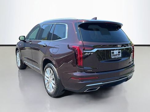 Used 2021 Cadillac XT6 Premium Luxury AWD/4WD image 5
