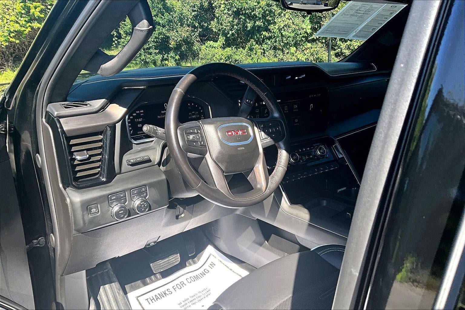 Used 2025 GMC Sierra 2500 AT4X AWD/4WD image 12