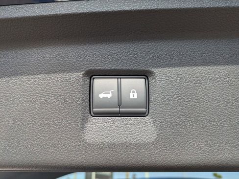 New 2026 INFINITI QX60 Luxe image 14