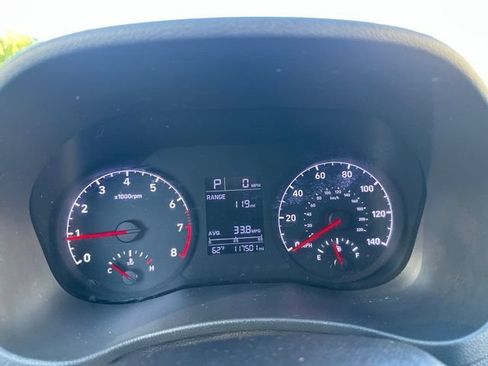 Used 2020 Hyundai Accent SE FWD image 23
