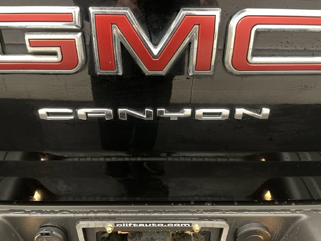 Used 2021 GMC Canyon AT4 w/ Driver Alert Package AWD/4WD image 23