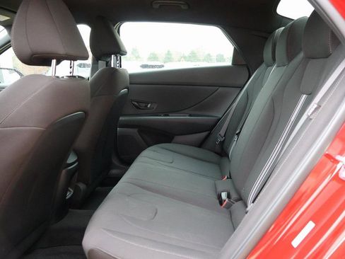 New 2025 Hyundai Elantra Sport image 18