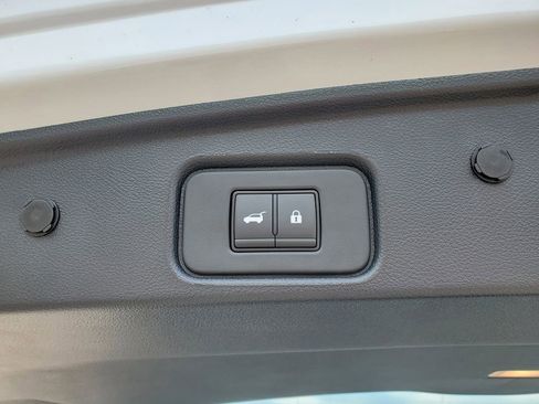 New 2026 Nissan Pathfinder Platinum AWD/4WD image 10