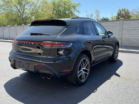 New 2026 Porsche Macan image 6