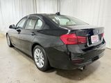 Used 2018 BMW 320i xDrive Sedan image 5