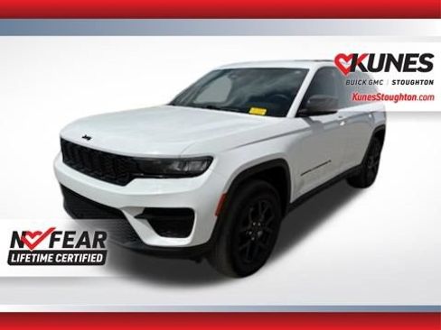 Used 2024 Jeep Grand Cherokee Altitude AWD/4WD image 5
