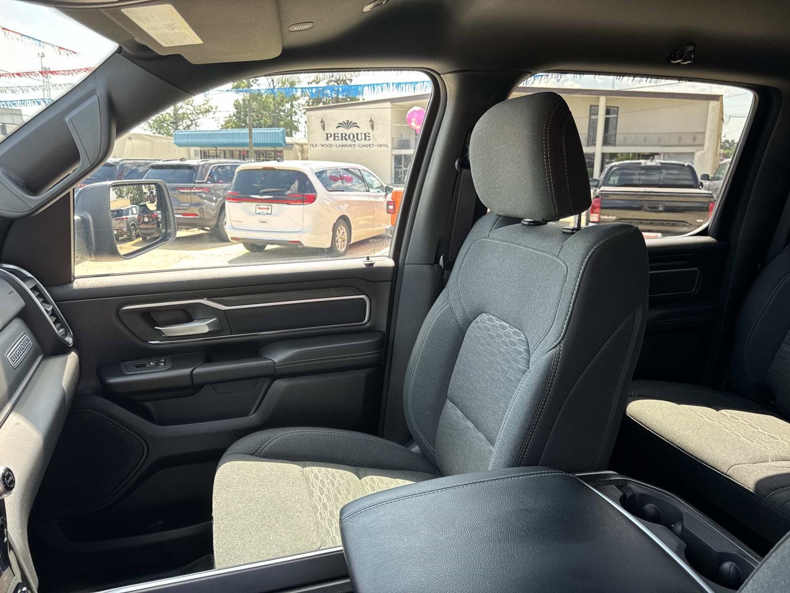 Used 2025 RAM 1500 Big Horn AWD/4WD image 15