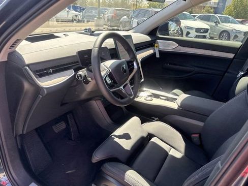 New 2025 Volvo EX90 Ultra image 8