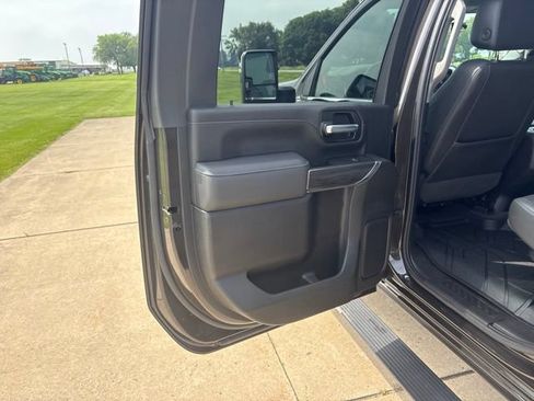 Used 2021 Chevrolet Silverado 2500 LTZ w/ LTZ Premium Package AWD/4WD image 15