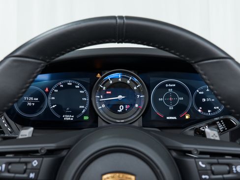 Certified 2021 Porsche 911 Carrera image 20