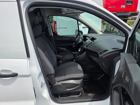Used 2018 Ford Transit Connect XL image 17