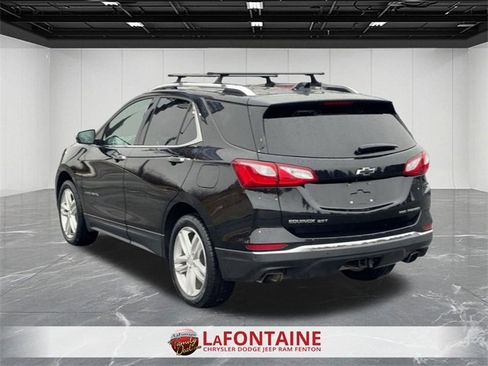 Used 2020 Chevrolet Equinox Premier image 3