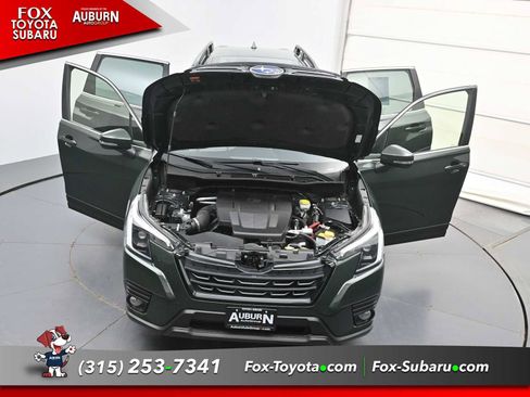 Used 2023 Subaru Forester Limited AWD/4WD image 41