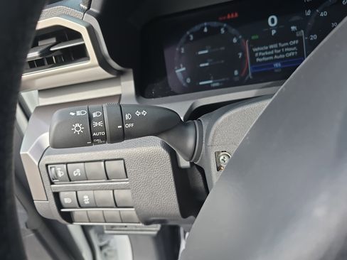 Used 2025 Toyota Tacoma TRD Sport image 26