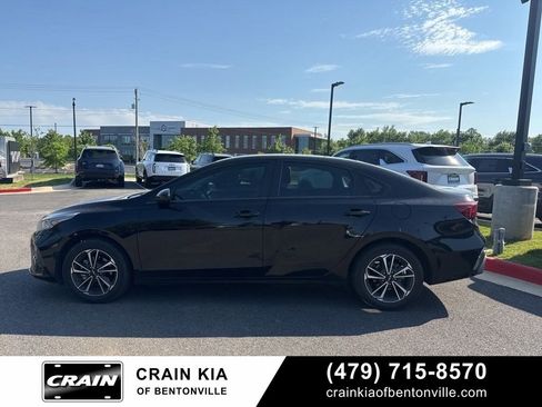 Certified 2024 Kia Forte LXS FWD image 17